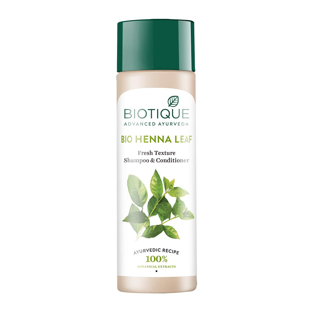 Biotique Bio Henna Leaf shampoo and conditioner bottle on a white background