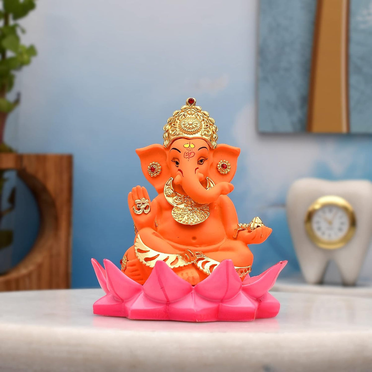 Lord Ganpati/Ganesha Idol for Car Dashboard, Desk, Office Table | Beautiful Ganesh Car Dashboard Idol Figurine Showpiece Sculpture (Ganesha Design 10)