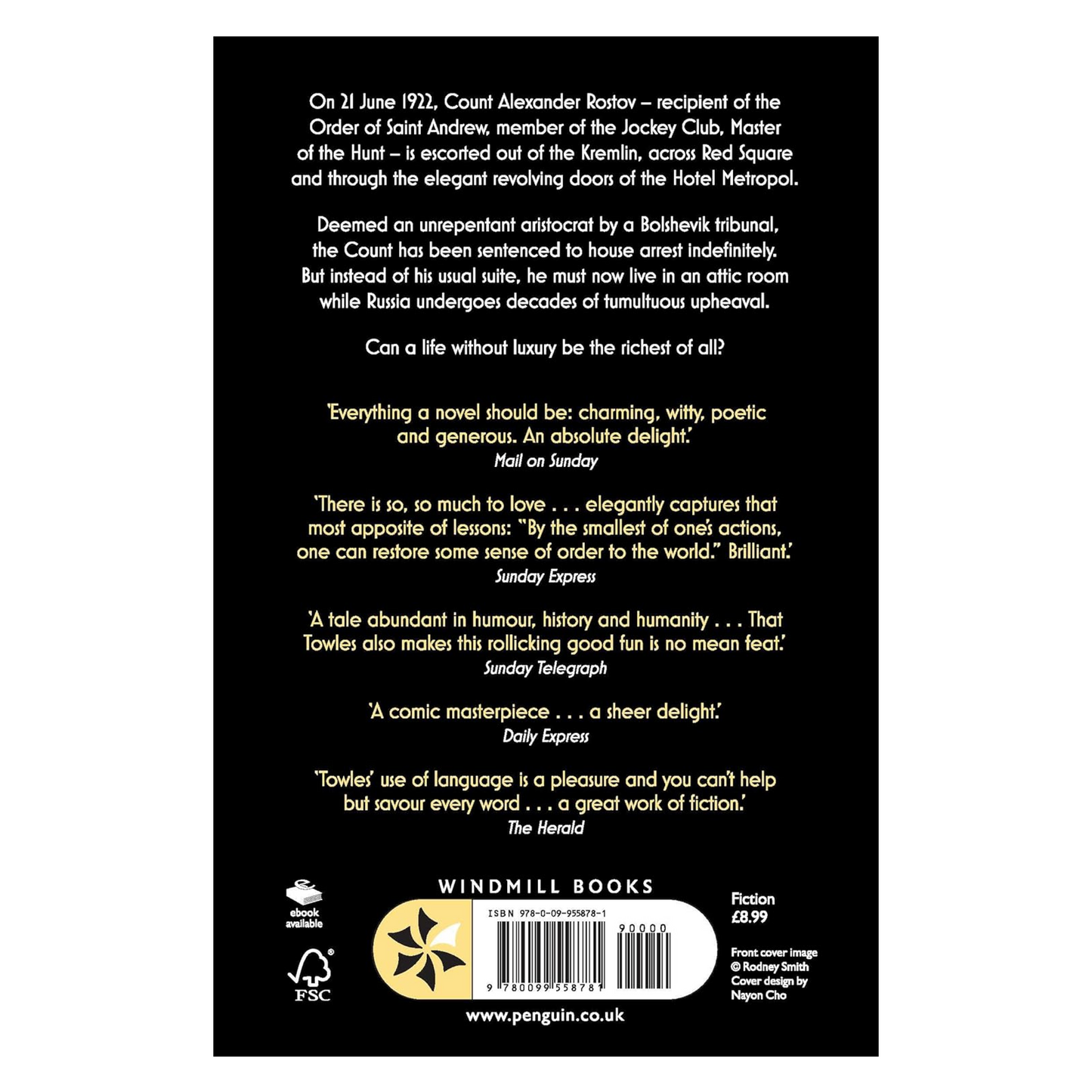 A Gentleman in Moscow Paperback