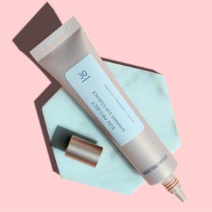 THANKYOU FARMER Sun Project Shimmer Sun Essence SPF30 PA++ (40ml) 3-In-1 Korean Sunscreen, Nourishes, Corrects Skin Tone, Moisturizes, No White Cast, UV Rays & Blue Light Protection, Radiant Glowy Skin, Hydrating, Brightening