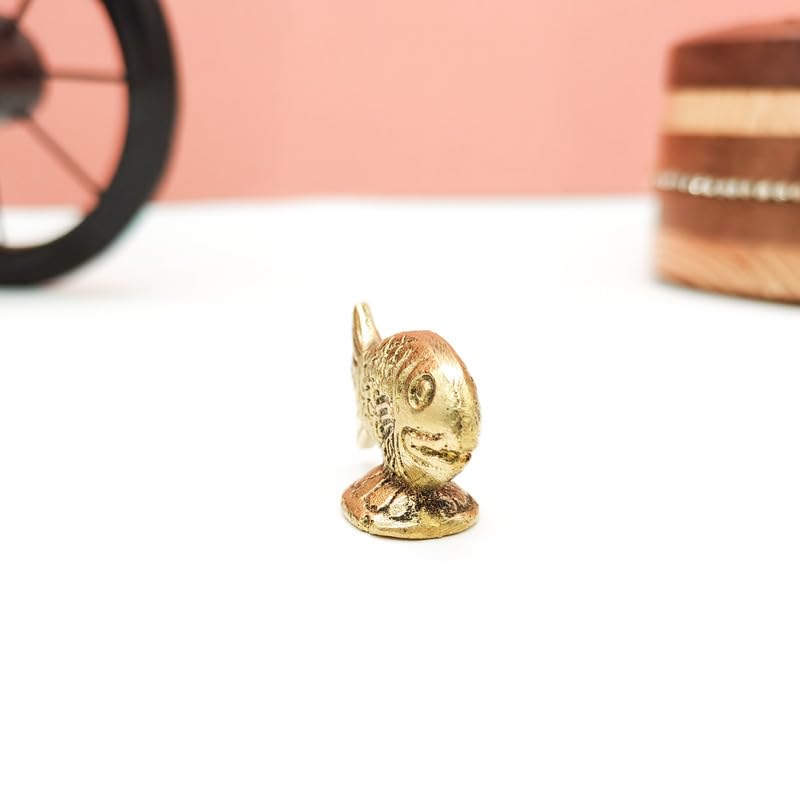 Brass Animal Fish Sculpture Statue Handcrafted Decorative Showpiece Idol for Home, Office Decor (Size : 3cm | Weight : 22gm Approxe)