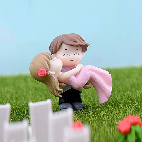 Couple Romantic Posture, Holding Figurines Miniatures Fairy 2 Pieces, Best Gift for Girlfriend, Boyfriend, Anniversary, and Valentine’s Day Multicolor (Pack of 1)
