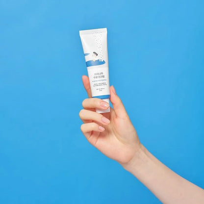 ROUND LAB Birch Juice Moisturizing UV LOCK SPF 45, 1.69 Fl Oz, Hydrating Lotion-like Lightweight Glow Sunscreen for Sensitive Skin, No White Cast, Fragrance-Free, Protector Solar, Korean Sunscreen
