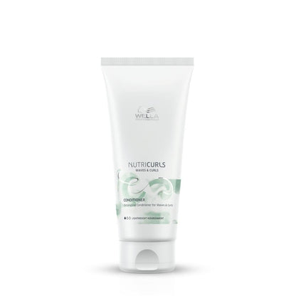 Wella Nutricurls conditioner bottle on a white background
