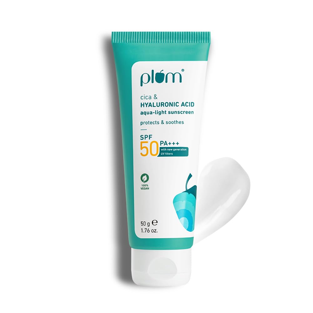 Plum Cica&Hyaluronic Acid Aqua-Light Sunscreen Spf 50 Pa+++|No White Cast,Lightweight,Non-Sticky|Dermat Tested|Protects&Soothes|All Skin Types|Sunscreen For Women&Men|100% Vegan|50 G