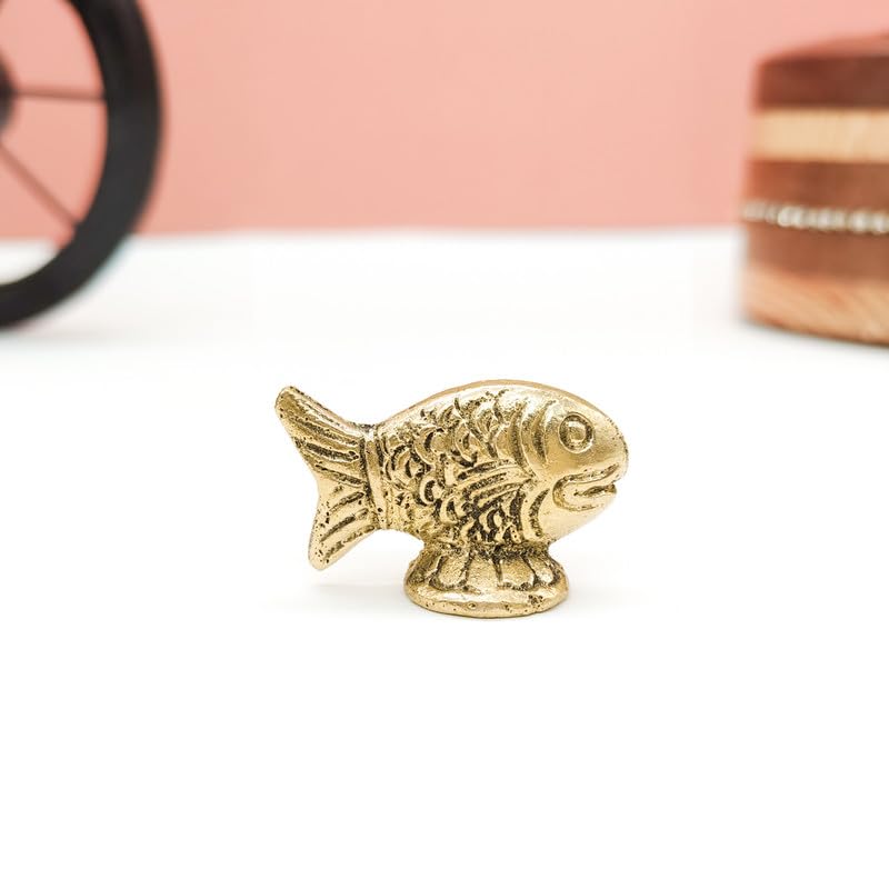Brass Animal Fish Sculpture Statue Handcrafted Decorative Showpiece Idol for Home, Office Decor (Size : 3cm | Weight : 22gm Approxe)