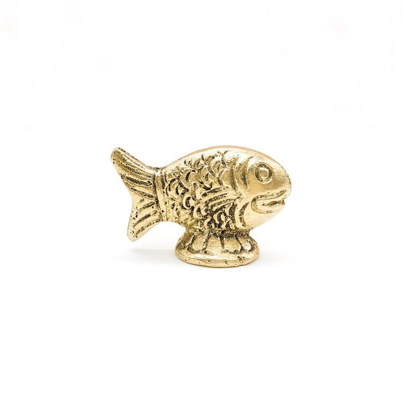 Brass Animal Fish Sculpture Statue Handcrafted Decorative Showpiece Idol for Home, Office Decor (Size : 3cm | Weight : 22gm Approxe)
