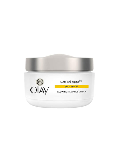 Olay Natural Aura Day Cream with SPF 15 | Glowing Radiance Cream | With Niacinamide and Vitamin E | Normal, Oily, Dry, Combination Skin | 50g