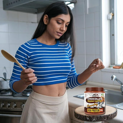 Growfitz Peanut Butter Chocolate Crunchy 800g | 24g High Protein Peanut Butter | 7g Fiber | Tasty & Healthy Nut Butter Spread for Breakfast & Snacks | Roasted Peanuts | Zero Sugar (Pack of 1)