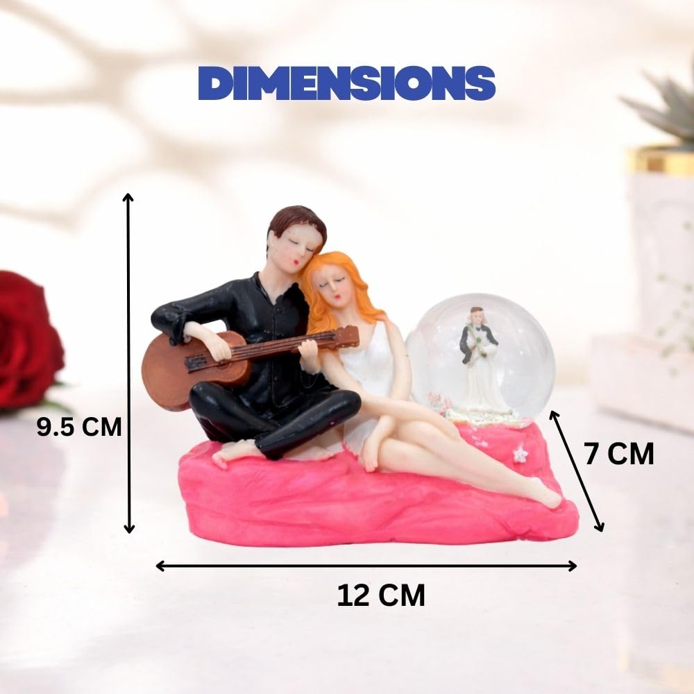 Romantic Love Couple Glass Ball Miniature Statue Showpiece for Gift Husband Wife Girlfriend Boyfriend Girls Boys - Home Decor Items.