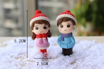 Winter Couple Doll Miniature Figurine | Romantic Boy & Girl Showpiece for Wedding Decor, Cake Decoration & Home Display | Size 5.5 x 2.5 cm |