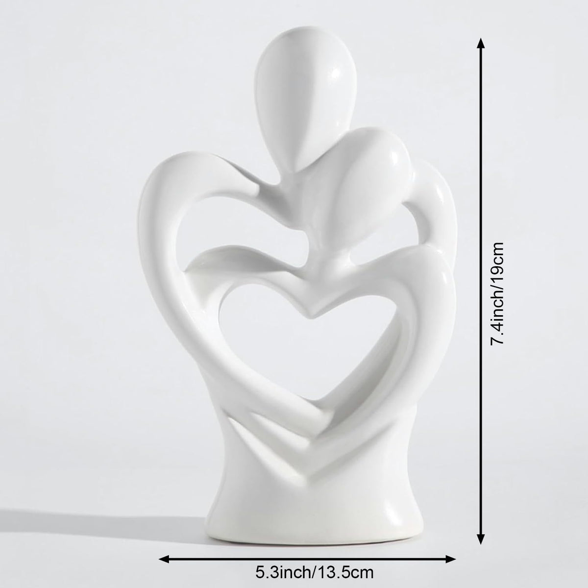Hugging Couple Sculptures Ceramic Heart Shape Romantic Couple Statue Family Figurine Decorative Showpiece For Valentine Gift Living Room House Warming Anniversary Office & Home Decor (White)