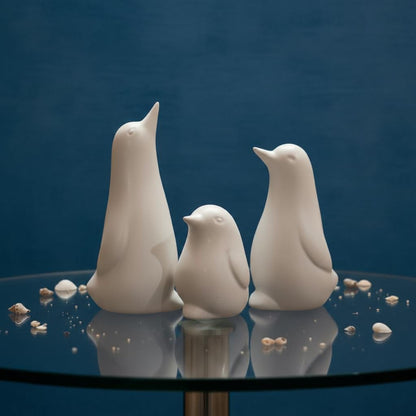 Ceramic Penguin Family Figurine - Set of 3 | White Penguin Figurines for Home Decor | Modern Nordic Tabletop Accent for Living Room, Bedroom, Office Desk & Shelves | Gift for Housewarming