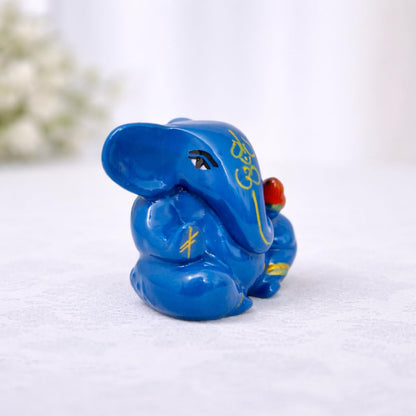 Resin Lord Ganesha Idol Car Dashboard 5x5cm (Blue)