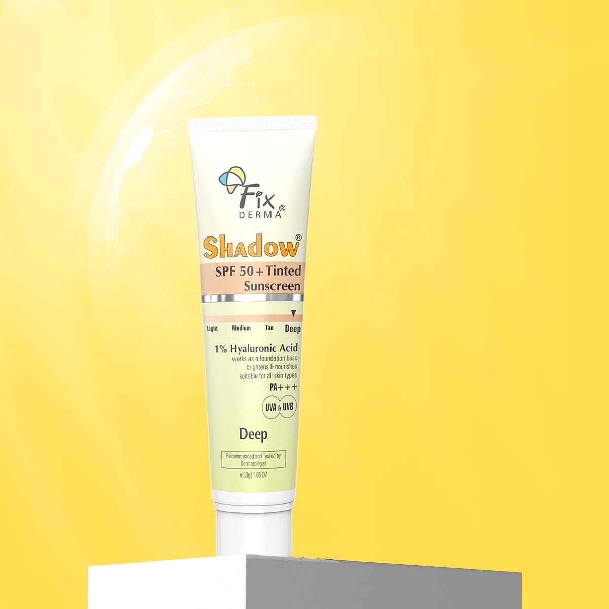 Fixderma Shadow Tinted Sunscreen Deep SPF 50 PA+++ | 1% Hyaluronic Acid & Vitamin E | Brightens & Nourishes the Skin | UVA & UVB Protection | Lightweight | No White Cast | For All Skin Types - 30gm
