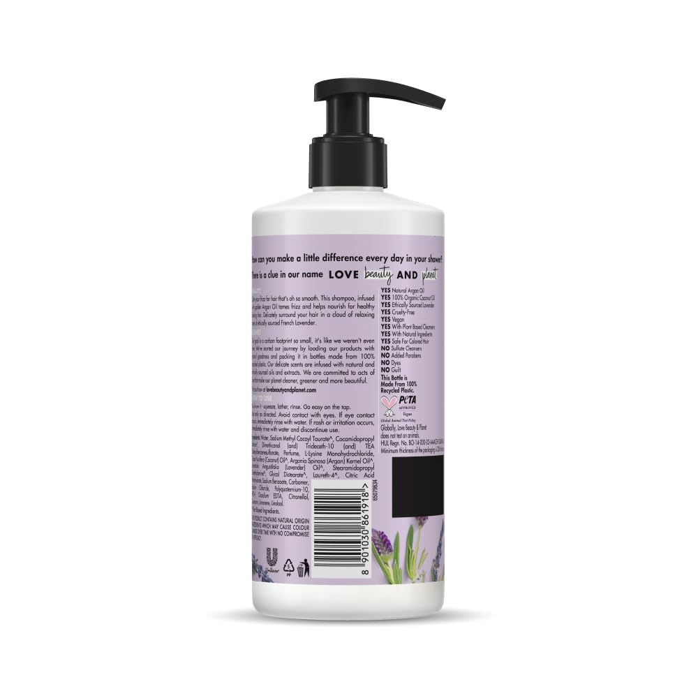 White bottle with a black pump on a white background