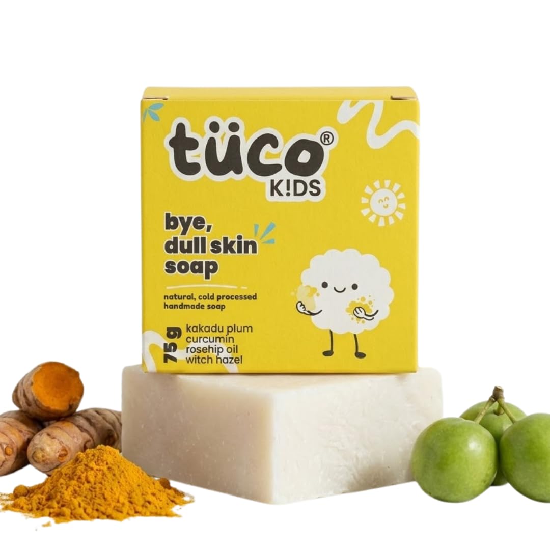 Tüsco Kids soap bar with packaging and natural ingredients on a white background