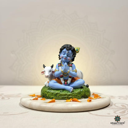 Handcrafted Laddu Gopal Krishna Idol with Cow – Polyresin Bal Krishna Murti for Home Temple, Pooja Room, Car Dashboard, Office Desk, Janmashtami, Housewarming & Spiritual Gift, 8 cm