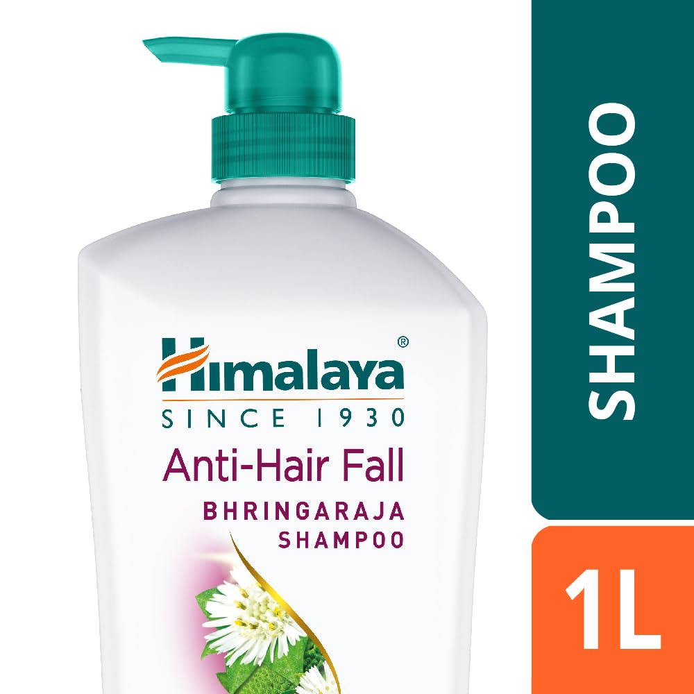 Himalaya Anti-Hair Fall Bhringaraja Shampoo bottle with pump dispenser on a white background
