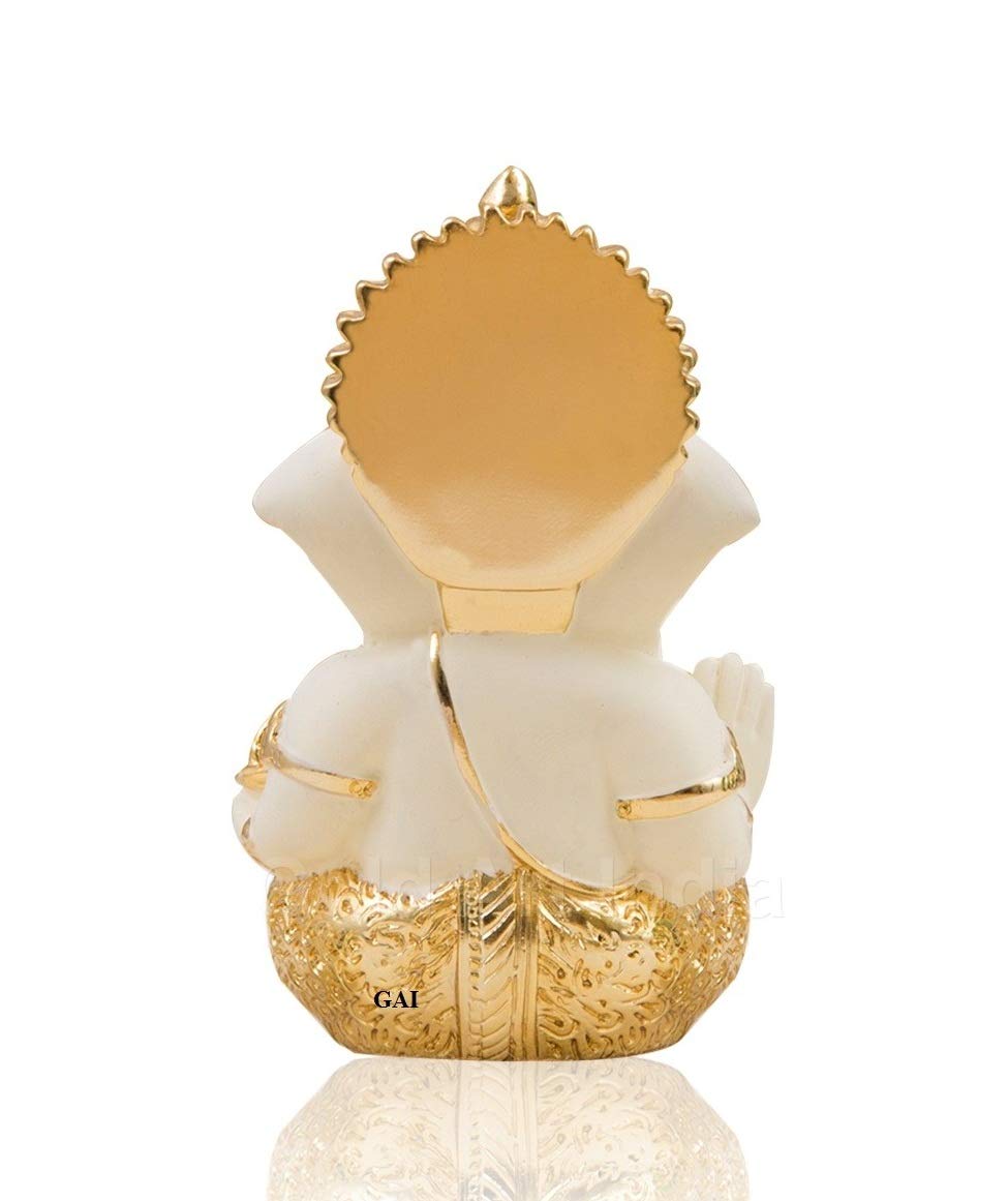 Gold Art India Ganesha Gold Plated Idol for Car Dashboard Ganesha Murti Ganpati Idol for Home Decor Puja Lord Ganesh Statue Gift for Office Desk Puja Room Figurine (Gold and Cream)