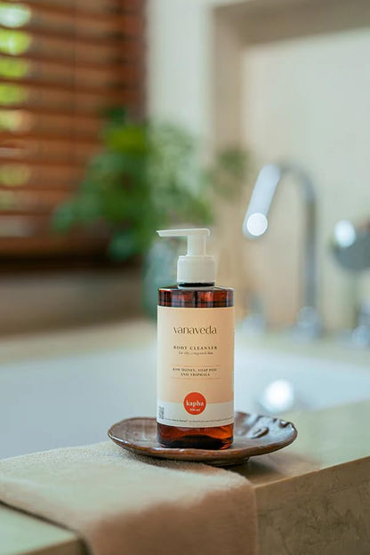 Vanaveda Kapha Body Cleanser for Oily Skin | Purifying Ayurvedic Body Wash with Plant-Based Cleansers | Daily Body Care for Refreshed Skin | 300ml