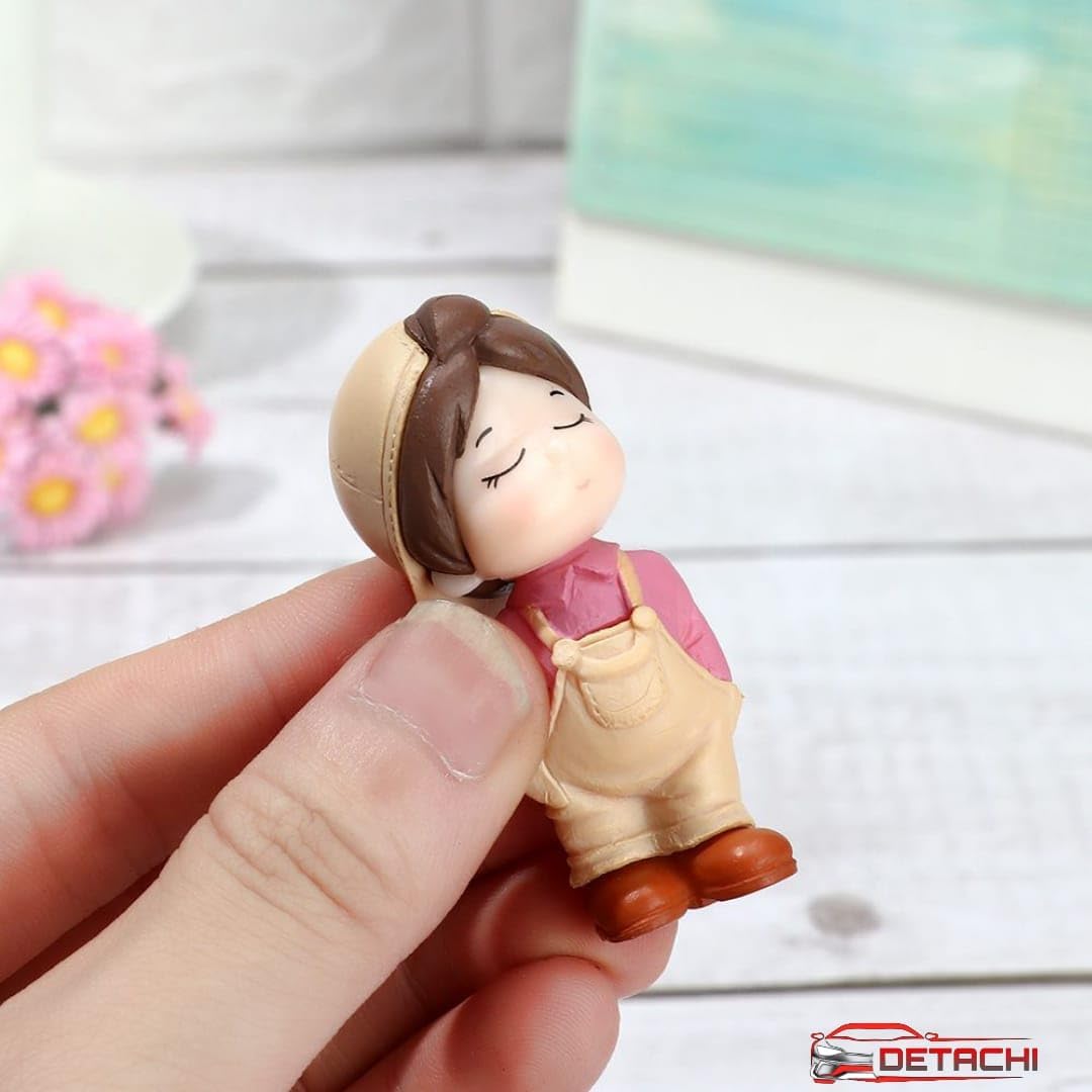 Car Dashboard Couple Showpiece Figurine Toys Gift with 4 Resin Adhesive Stickers for Car Lovers, Adorable Accessories for Interior Car Decoration