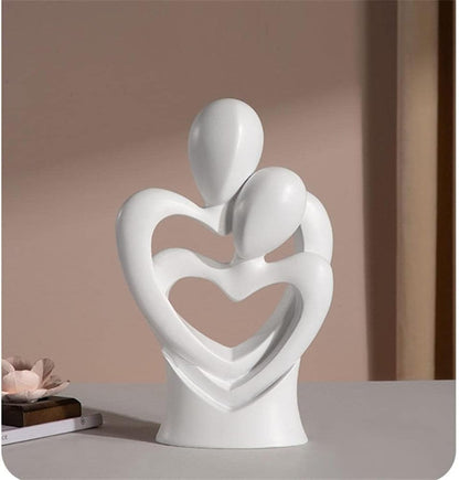 Hugging Couple Sculptures Ceramic Heart Shape Romantic Couple Statue Family Figurine Decorative Showpiece For Valentine Gift Living Room House Warming Anniversary Office & Home Decor (White)