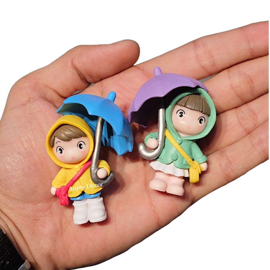 Cute Miniature Figurines Set Decorative Couple for Home Garden Decor Garden Miniature Cake Topper, Umbrella Couple