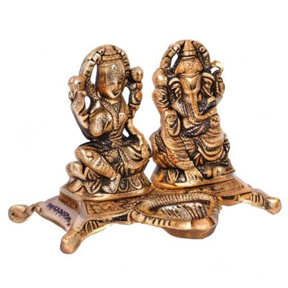 Metal Laxmi Ganesh Idol Showpiece Oil Lamp Diya, 5.5 x 4.5, Golden