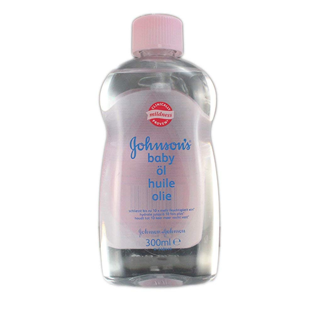 Johnsons Baby oil 300ml (locks in more than double the moisture)