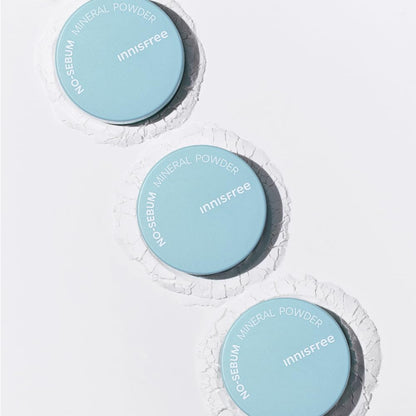Innisfree No Sebum Mineral Natural Powder 5g | Korean Setting Powder for Face | Oil Control for Oily Skin, Makeup Fixer, Reduces Hair Greasiness, Mattifying, Long-Lasting, Compact, Loose Powder