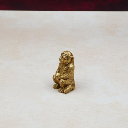 Brass Animal Monkey Statue Handcrafted Decorative Showpiece Idol for Home, Office Dcor (Size : 5cm Height | Weight : 119gm Approxe)
