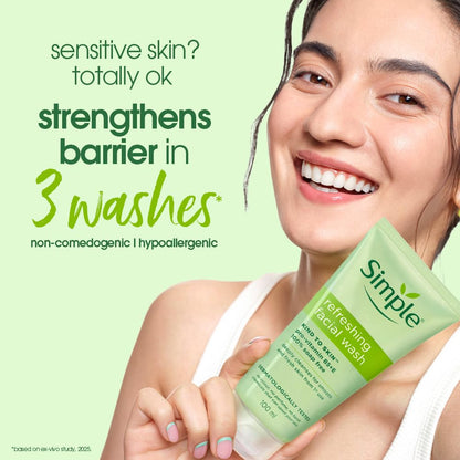 Simple Kind to Skin Refreshing Facial Wash | 100% Soap-Free Gentle Cleanser with Vitamin E & Glycerin | For All Skin Types | Perfect for Sensitive Skin, 100ml