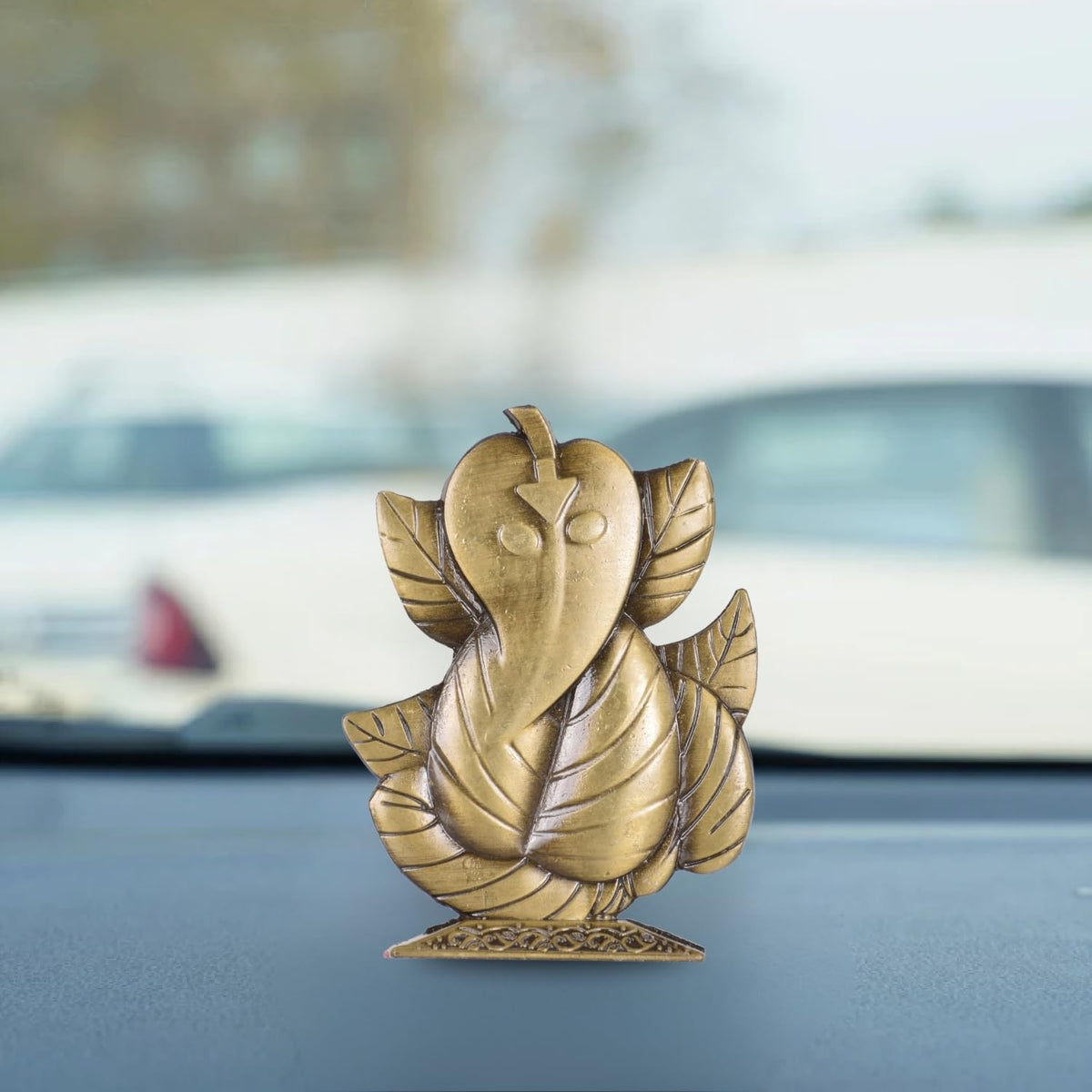 Ganpati Idol for Car Dashboard – Brass Finish Leaf Design Ganesh Ji Murti for Temple, Car & Office Decor (S910-BRS)