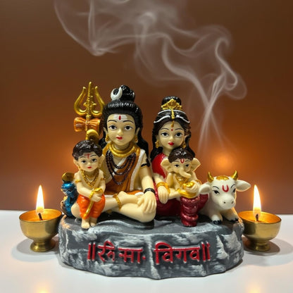UNOVATE Shiva Parivar for Car Dashboard | Shiva Idol | Shiv Parivar Statue for Car | Mahadev Idol for Car, Home Temple, Office Desk. (Shiv Parivar)
