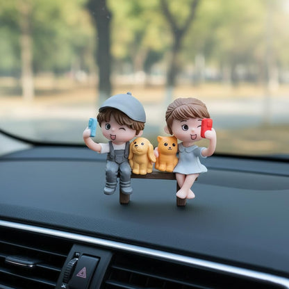 Miniature Couple Showpiece,Romantic Valentine Gifts for Girlfriend Boyfriend Husband Wife,Home Decor Items,Shelf Table Decor,Birthday Gift,Long Distance Relationship Gifts,6.5cm,3.5cm