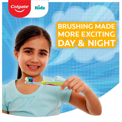 Colgate Toothpaste For Kids (6-9 Years), Natural Strawberry Mint Flavour, 0% Artificial, Oral Care - 80G Tube & Kids Batman Toothbrush, Extra Soft With Tongue Cleaner (Pack Of 3)