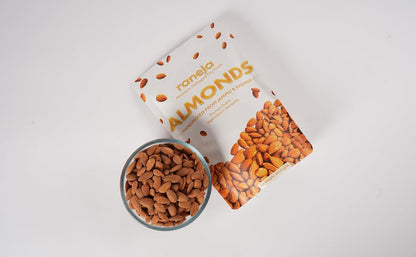 Raneja Pure California Almonds/Badam Whole 250g, 100% Natural Real Nuts & Dry Fruit Freshly Cleaned and Cleared, High in Fiber, Badam Giri, Rich in Protein, Magnesium, Phosphorus and Dietary Fibre