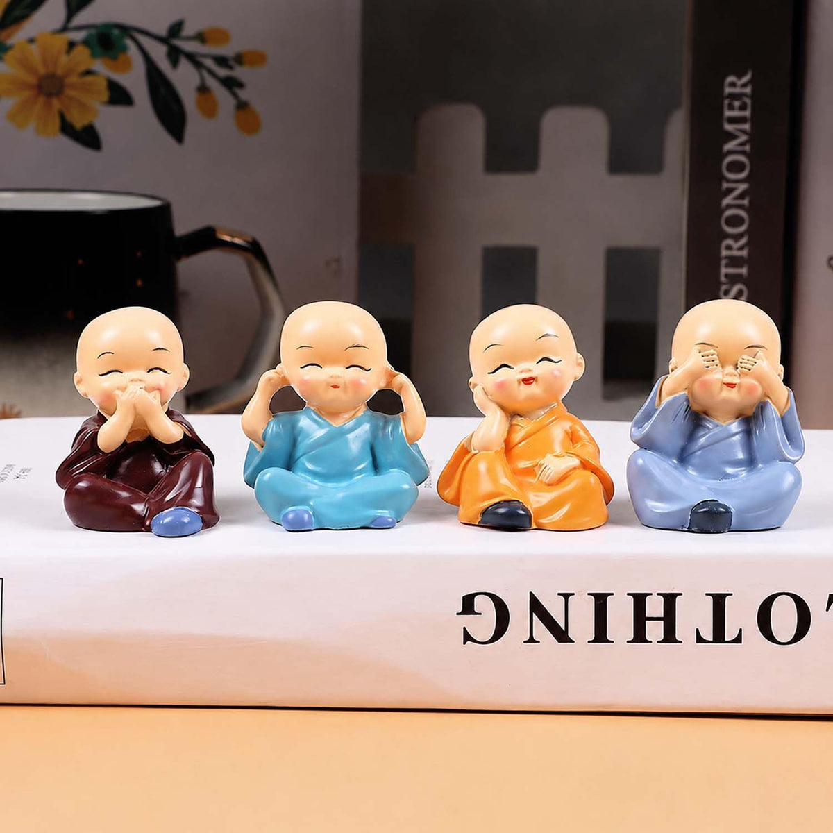 Resin Buddha Monk Statues, Small, Multicolour, Set of 4 Buddha Figurine Good Luck Sculpture Decoration for Indoor Outdoor Garden car Dashboard Porch Yard Art Decor