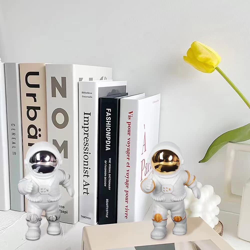 Street27® Cute Outer Space Astronaut Figurine Action Figure Toys Statue for Showpiece Home Living Room Decor Office Desktop Decoration Car Dashboard, Kids Birthday Party Gift