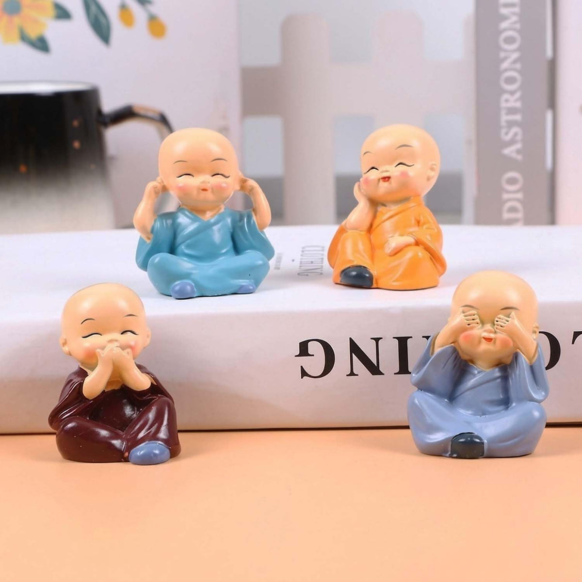 Resin Buddha Monk Statues, Small, Multicolour, Set of 4 Buddha Figurine Good Luck Sculpture Decoration for Indoor Outdoor Garden car Dashboard Porch Yard Art Decor