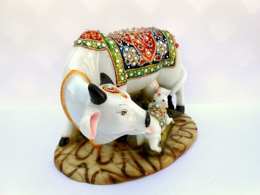 JIYANSH Creation Kamdhenu Cow and Calf Statue for Home Decor - Handcrafted Polyresin Marble Finish Vastu Showpiece for Living Room Pooja Mandir - Large 6 Inch (White Gold)