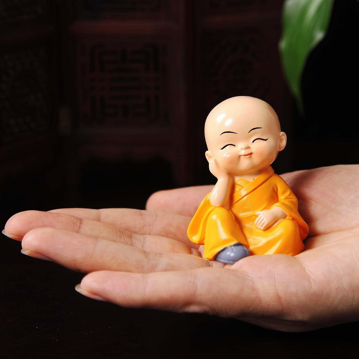 Resin Buddha Monk Statues, Small, Multicolour, Set of 4 Buddha Figurine Good Luck Sculpture Decoration for Indoor Outdoor Garden car Dashboard Porch Yard Art Decor