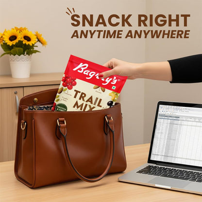 Bagrry’s Trail Mix 200 GM | 7 in 1 Superfoods | California Almond | Cashews | Cranberries | Dates | Pumpkin Seeds | Green & Black Raisins | High Protein | Fibre-Rich | Oil-Free | Non-Salted | Healthy Snack for Anytime Energy | Dry fruit mix | Mix nuts