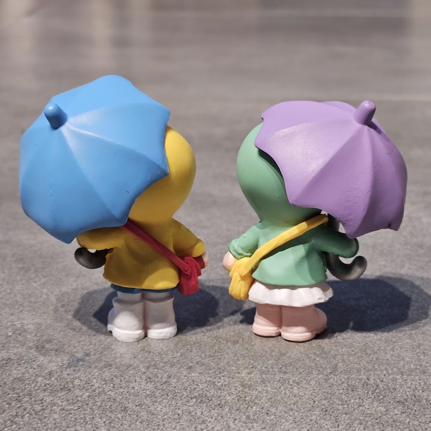 Cute Miniature Figurines Set Decorative Couple for Home Garden Decor Garden Miniature Cake Topper, Umbrella Couple
