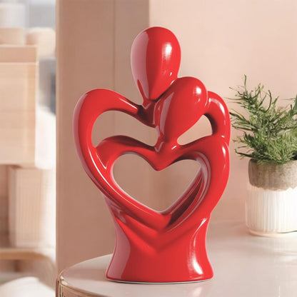Hugging Couple Sculptures Ceramic Heart Shape Romantic Couple Statue Family Figurine Decorative Showpiece for Valentine Gift Living Room House Warming Anniversary Office & Home Decor (Red)