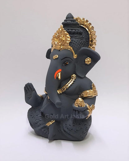 Gold Art India Dark Grey Ganesha Idol Ganesh for Car Dashboard Statue Ganpati Vinayaka Vinayagar Figurine Diwali Gifts Home Decor Luck, Success