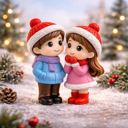 Resin Winter Couple Miniature Figurines (2 Pcs) – Handcrafted Romantic Winter Decor | Cute Christmas & Valentine Gift | Mini Tabletop, Shelf & Car Dashboard Display