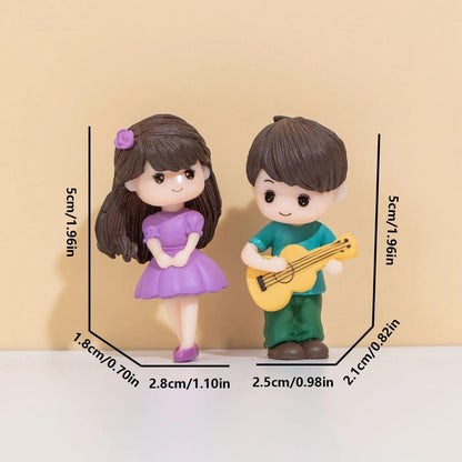 Miniature Set Valentine Gift for Girlfriend Boyfriend Husband Wife Girls Boys Decorative Cute Romantic Couple Miniature Showpiece Statue Valentines Gift Items