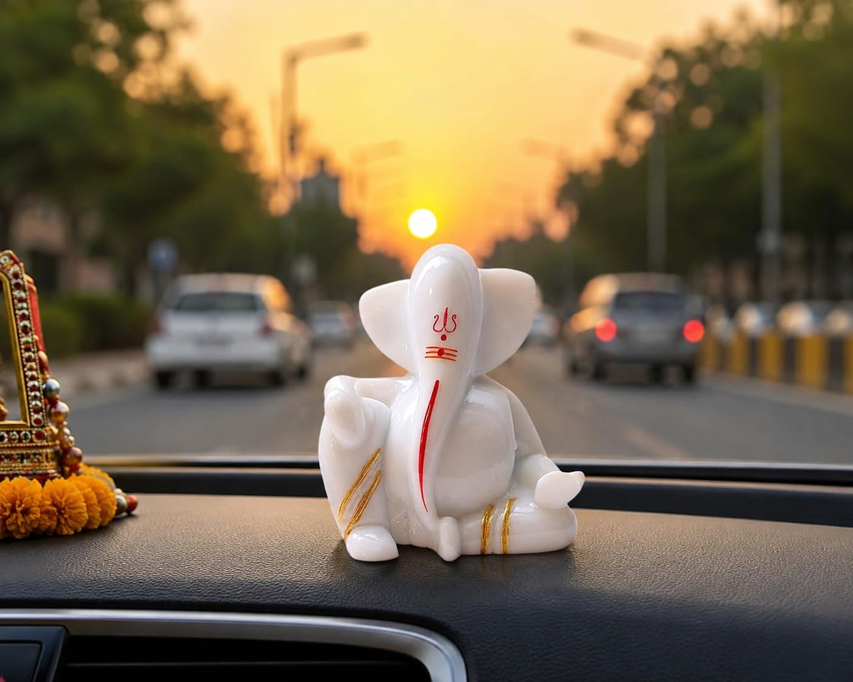Bal Ganesha Idol for Car, Small Ganesh Murti for Car Dashboard, White Marble Ganpati Bappa Statue, Baby Ganesha Showpiece for Pooja Room, Home Decor, Living Room, Office Desk